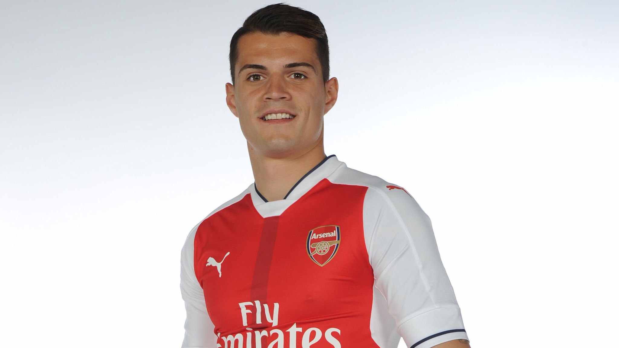 Holding Joins The Investment Squad Giroud Knows He S Number One And Xhaka S The Glue Suburban Gooners